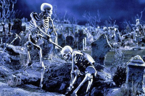 skeletons digging.jpg